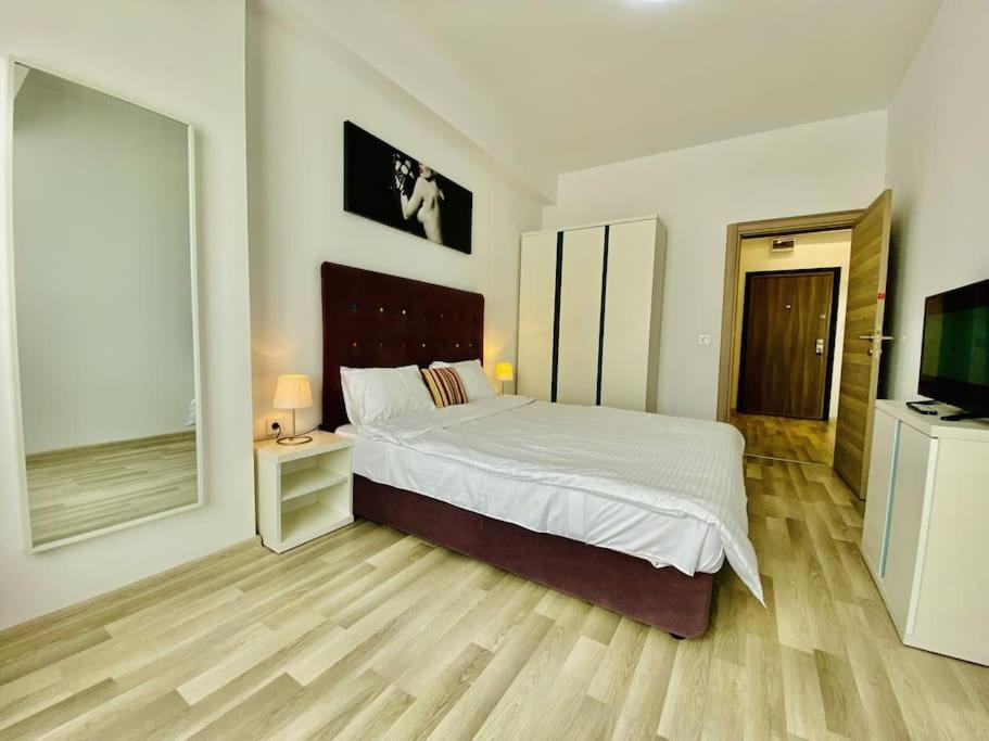 Summerluxe Mamaia Luaran gambar